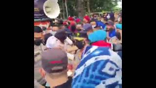 Naiki Mobil Komando, Kapolda Metro Jaya Bersama Pangdam Jaya Sapa Demo Buruh di Monas