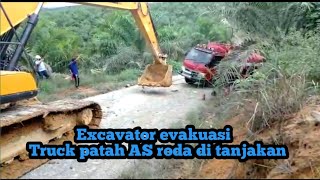 Excavator evacuation Accident Truck cruide palm oil