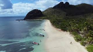 Barefoot Kuata, Fiji