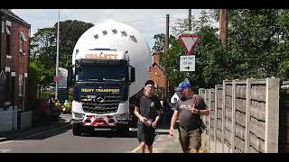 abnormal load at Middlewich