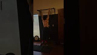 Upstair neighbour energy (weighted pull ups +25kg)