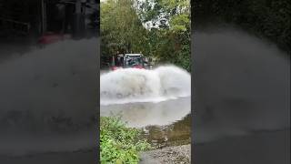 #rufford #ruffordford #flood #flooded #ohno #entertainment #tractor #massyferguson