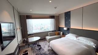 #Bangkok #Riverside Millennium Hilton Bangkok | King Executive River View Room | room tour.