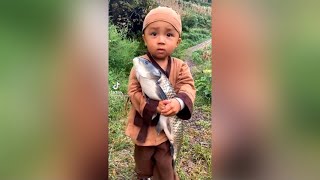 Little boy can’t have fish as a pet