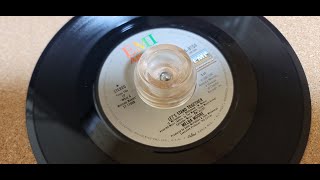 Melba Moore with McFadden & Whitehead / Let'sStand Together (7inch Version)