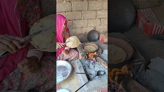 #bajra #roti #viralvideo #villagefood