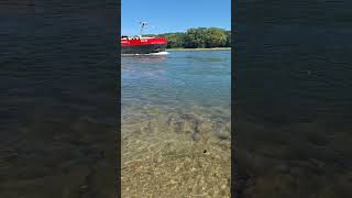 Das #schiff gas 86 auf Bergfahrt mit Wasser Fontänen Teil 3 #rhein #shorts #short