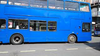 Morebus Volvo B7TL Plaxton President 1939 (Y739 TGH) flypast on the 1a to Somerford