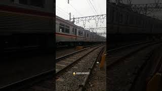 kereta krl klakson elecktrik masuk stasiun jakarta kota #shorts