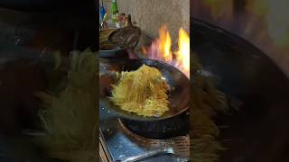 burnt garlic chicken noodles 😋🔥#shorts #chinese food😋