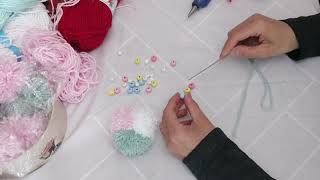 making pompoms صناعة پوپو