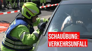 [Verkehrsunfall] Schauübung Technische Hilfeleistung bei Tag der offenen Tür | Feuerwehr Gronau