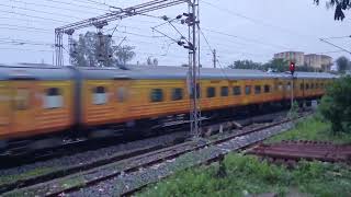 12951 MUMBAI CENTRAL TO NEW DELHI TEJAS RAJDHANI EXPRESS APPROACHING VALSAD