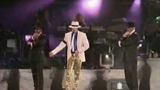 05. Michael Jackson - Smooth Criminal