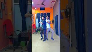 main pass aaoun to nakhre dikhye 🕺 #dance #viral #dancevideo #shorts #trending #explore #shortvideo