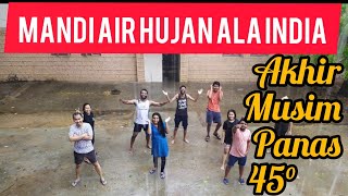 Vlog Mandi Air Hujan di India