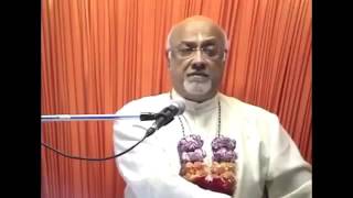 Shri Prakash Gossai reading and explaining from the Ramayan Pt 1