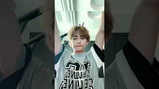 TAEHYUNG WEVERSE LIVE:^⁠_⁠^^⁠_⁠^:⁠-⁠)