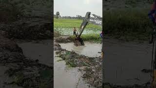 👆 Excavator Matador Shantui Vs. Deep Water In Canal Part 159