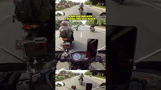 Kenapa kalau bawa motor di belakang cewek selalu ngeselin?