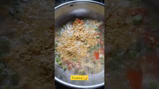 Masala oats recipe Healthy and tasty #food #foodie #foodlover #streetfood #healthyfood #shorts #asmr