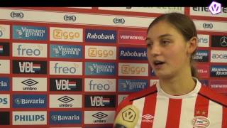 Aniek Nouwen geniet van eerste doelpunt PSV Vrouwen