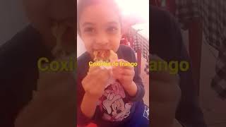 O almoço hoje foi coxinha #shorts #asmr #viral #raikasapeka