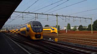 VIRM 6 8654 komt aan op Roosendaal