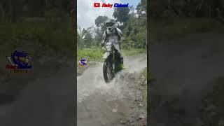 CRF Lewati Jalur Sungai #shorts