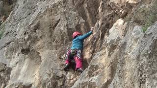 Othello VII 6b Tırmanıcı: Nazmi Öztürk     İZMİR KAYNAKLAR KAYA TIRMANIŞI Rock Climbing