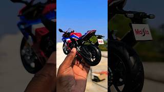 CBR 1000RR FIREBLADE RACE #virel #shortfeed #short #ytshortsindia #bikerace #racelover #superbike