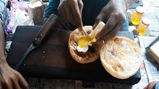 Special Egg Burger at India The Cheapest Egg Burger in Kolkata Bread Omelette Indian Street Food