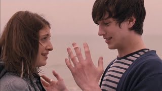 Angus, Thongs, and Perfect Snogging (2008)