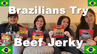 Brazilians Try Jack Links Beef Jerky For The First Time | REACTION | American Food Taste Test Brasil