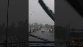 എന്തൊരു മഴ!! #rain #kerala #driving #tiagoev #shorts #ytshorts