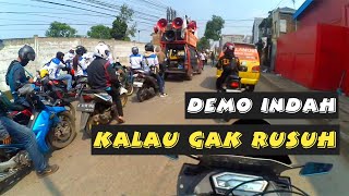 MAU KE SAMSAT MALAH DI HADANG DEMO