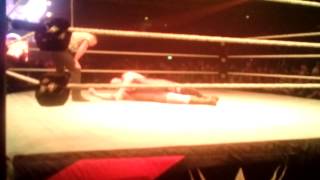 WWE BELFAST - BIG SHOW INJURY