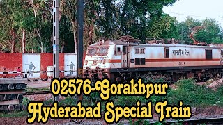 Shaandaar Curve Se Hokar Aati Hui 02576-Gorakhpur Hyderabad Special Train |Special Train |