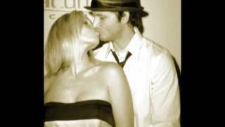 Jennie Garth and Peter Facinelli Tribute