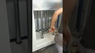 How to remove mould for semi-automatic molding machine