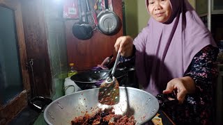 Aktivitas pagi Hidup di Desa || Masak Sambal Ikan Tumis Kangkung