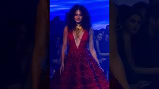 Actress Taapsee Pannu's latest hot ramp walk in Lakme Fashion Week 2023