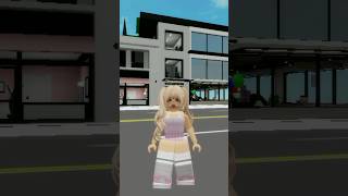 Keep up 🥰 #roblox #brookhaven #robloxedit #music #shorts #subscribe #youtubeshort #songlyrics