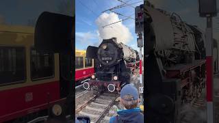 Steam Train Around Berlin on Ring Bahn with Class 52 8177-9 2-10-0 #Kriegslok dampflok