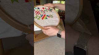 Let’s build a hoop! Perfect for cross stitch or embroidery