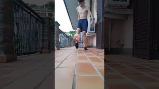 trick👽#shorts#trick#football#goals#viral#skills