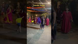 #dandiya #dandiyasteps #garba #navratri #navratri2023 #navratrispecial #viral #shorts #trending