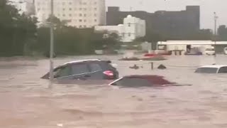 امطار اليوم سلطنة عمان भारी वर्षा Oman heavy rain 倾盆大雨