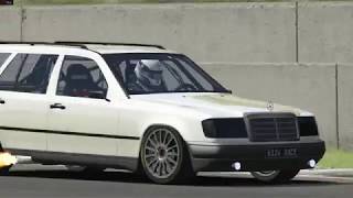 Mercedes Benz W124 Wagon Race Version @ Mugello