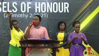 Mrs Milly Sakira live WORSHIP at UCC KASUBI INNERMAN MINISTRIES during the INNERMAN WOMEN 12 03 2022